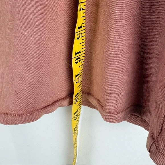 Aerie Women’s Cropped Keyhole Shirt Top Burnt Red Pink Loungewear Distressed XS - Picture 5 of 8